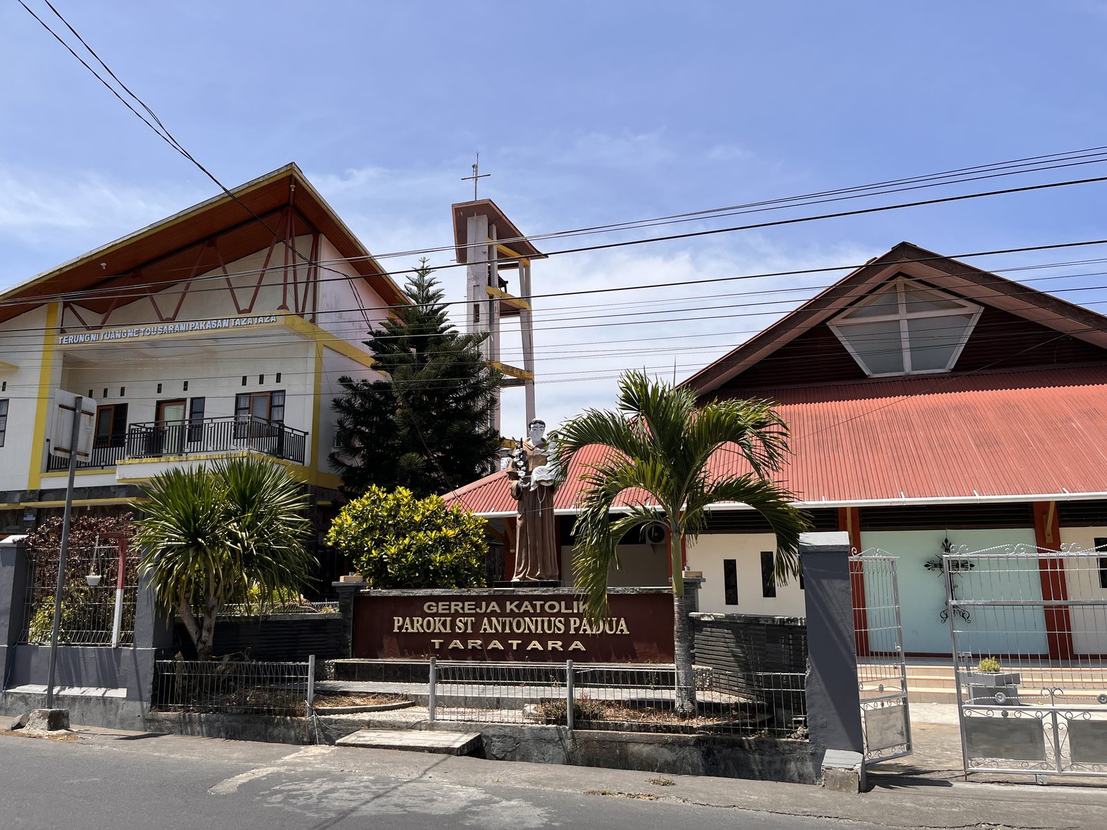 Gereja Katolik Paroki Santo Antonius Padua